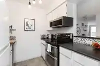106 17661 58A AVENUE - thumbnail 3