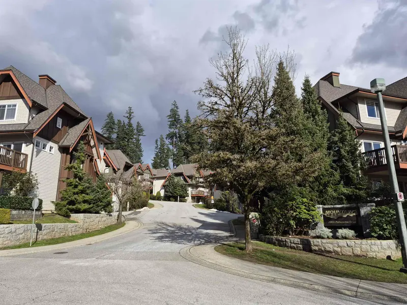 124 2000 PANORAMA DRIVE - photo 4 of 25