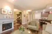 210 16477 64 AVENUE - thumbnail 4