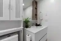 308 10428 WHALLEY BOULEVARD - thumbnail 8