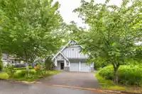 8228 171A STREET - thumbnail 3
