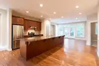 8228 171A STREET - thumbnail 10