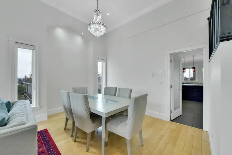 18936 55 AVENUE - photo 4 of 40