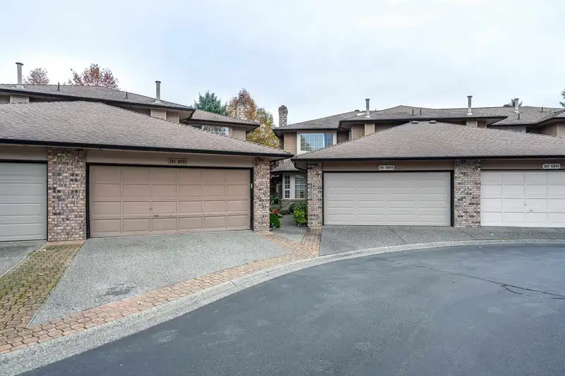 104 6090 W BOUNDARY DRIVE - photo 3 of 39