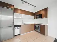 605 13380 108 AVENUE - thumbnail 4