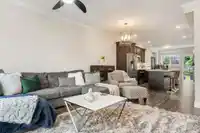 50 5957 152 STREET - thumbnail 4