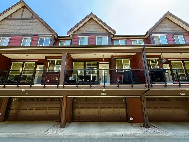 15 14877 60 AVENUE - photo 1 of 30