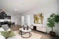 213 13628 81A AVENUE - thumbnail 3