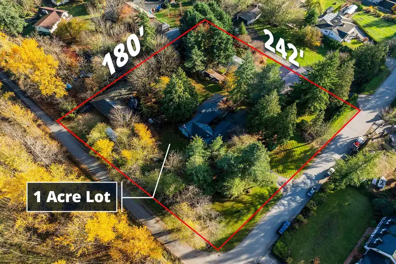 9332 177 STREET - photo 1 of 10