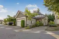 42 8250 158 STREET - thumbnail 1