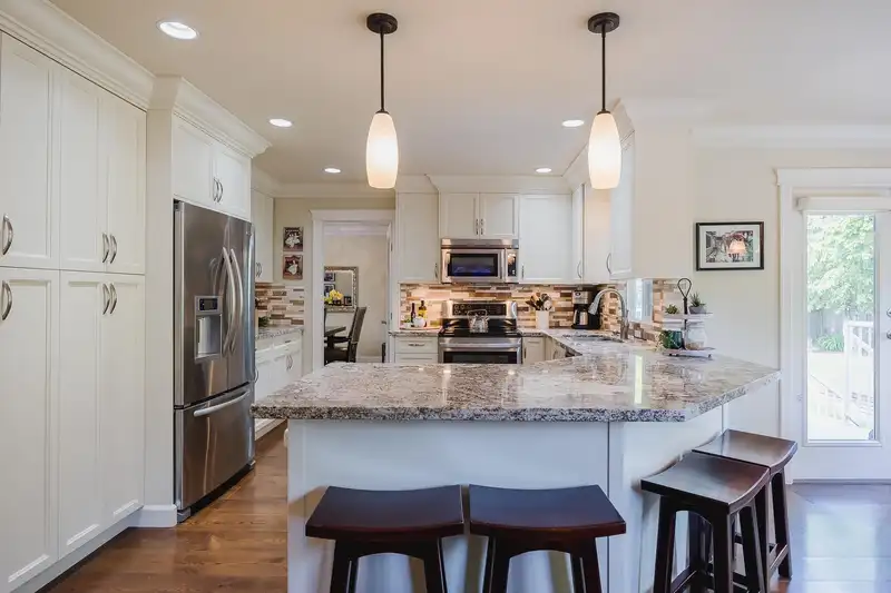 6476 CLAYTONWOOD COURT - photo 4 of 40