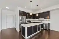 211 14885 60 AVENUE - thumbnail 6
