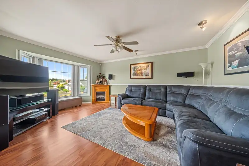 6588 148A STREET - photo 2 of 27