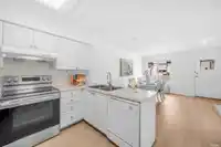 36 16318 82 AVENUE - thumbnail 14