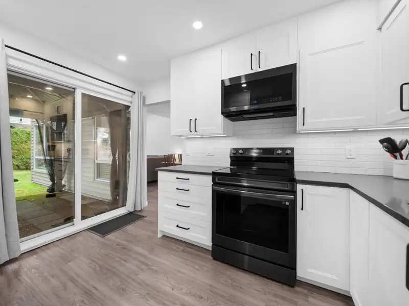 6157 W GREENSIDE DRIVE - photo 3 of 30