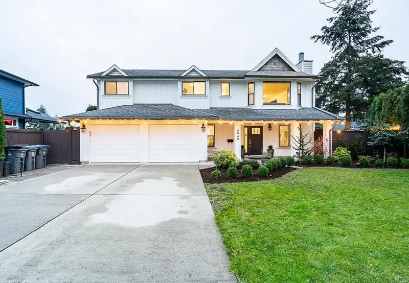 6060 174A STREET - photo 2 of 40