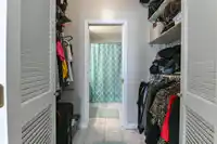 301 8142 120A STREET - thumbnail 18