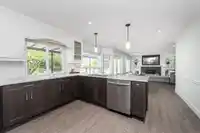 18875 57 AVENUE - thumbnail 8