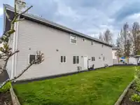 7078 126A STREET - thumbnail 32