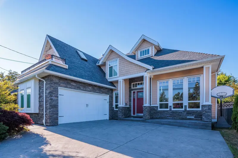 16067 14 AVENUE - photo 1 of 25