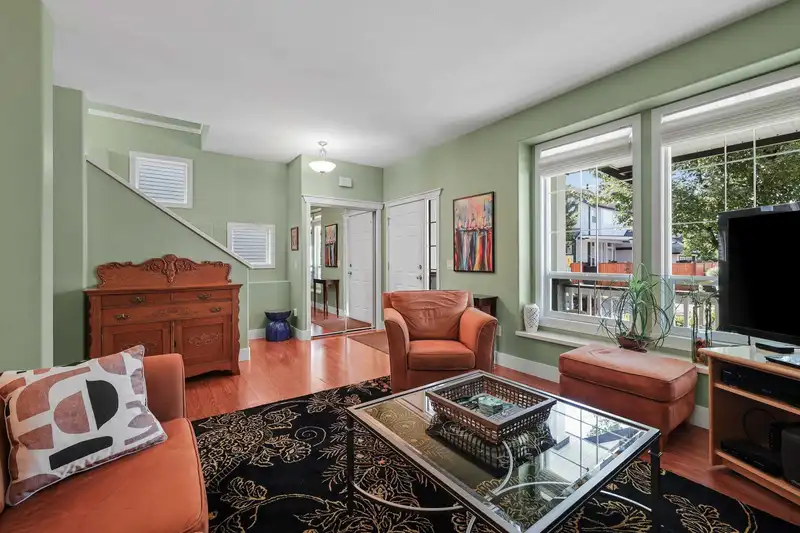 19081 69TH AVENUE - photo 3 of 34