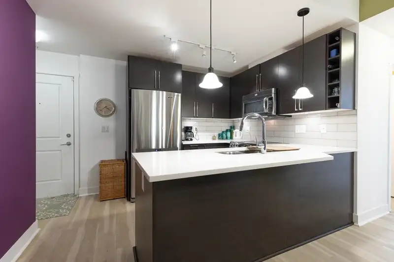 111 14358 60 AVENUE - photo 4 of 28