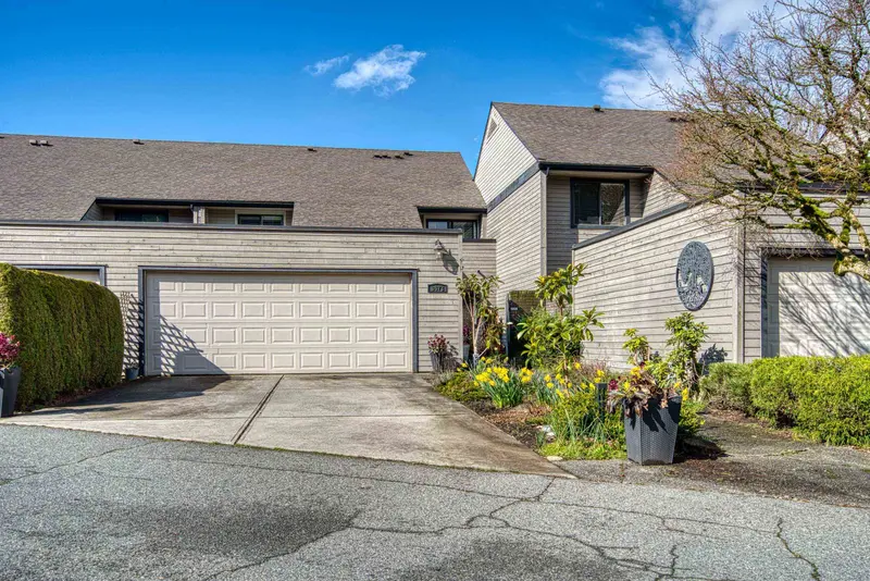 3673 NICO WYND DRIVE - photo 1 of 25