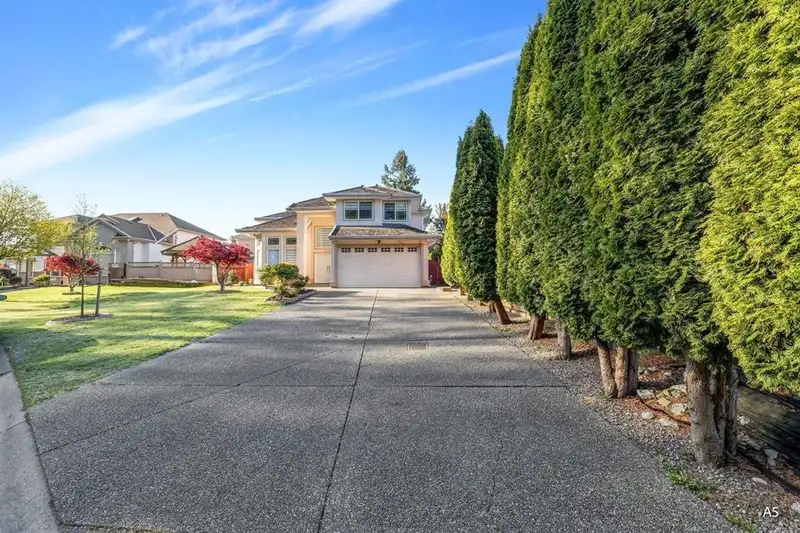 6681 123 STREET - photo 1 of 36