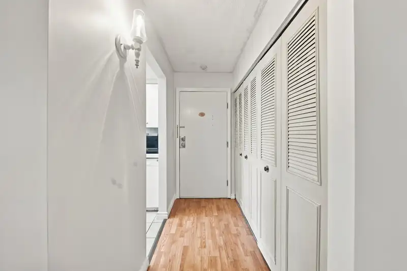 203 13530 HILTON ROAD - photo 2 of 23