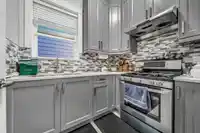 14166 61 AVENUE - thumbnail 7