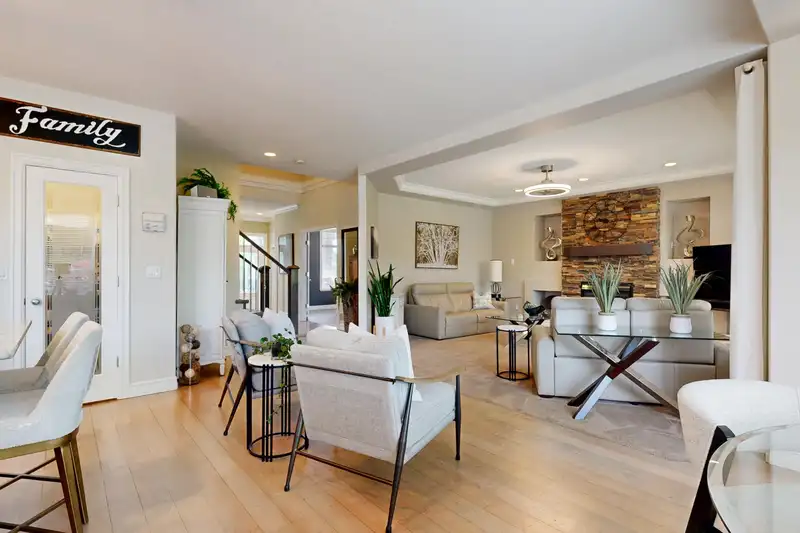 5795 167 STREET - photo 3 of 25