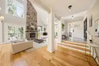 17015 105A AVENUE - thumbnail 2