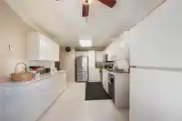 108 9310 KING GEORGE BOULEVARD - thumbnail 4