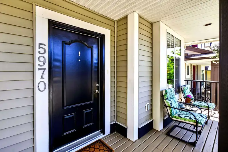 5970 164 STREET - photo 4 of 34