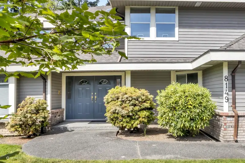 8149 149 STREET - photo 4 of 34