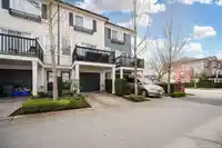 62 7238 189 STREET - thumbnail 1