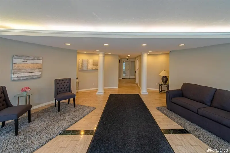 105 20268 54 AVENUE - photo 1 of 17