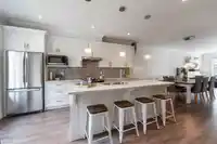 18 18818 71 AVENUE - thumbnail 2