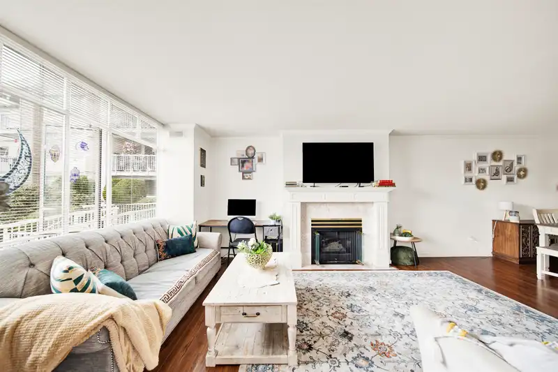102 9765 140 STREET - photo 2 of 33