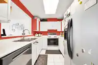 102 9765 140 STREET - thumbnail 8
