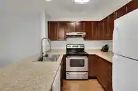54 8888 151 STREET - thumbnail 13
