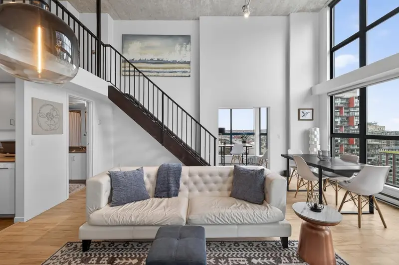 1102 1238 SEYMOUR STREET - photo 4 of 25