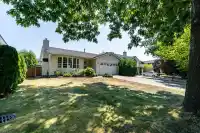 5880 169 STREET - thumbnail 1