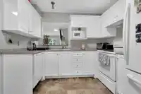 305 12125 75A AVENUE - thumbnail 5