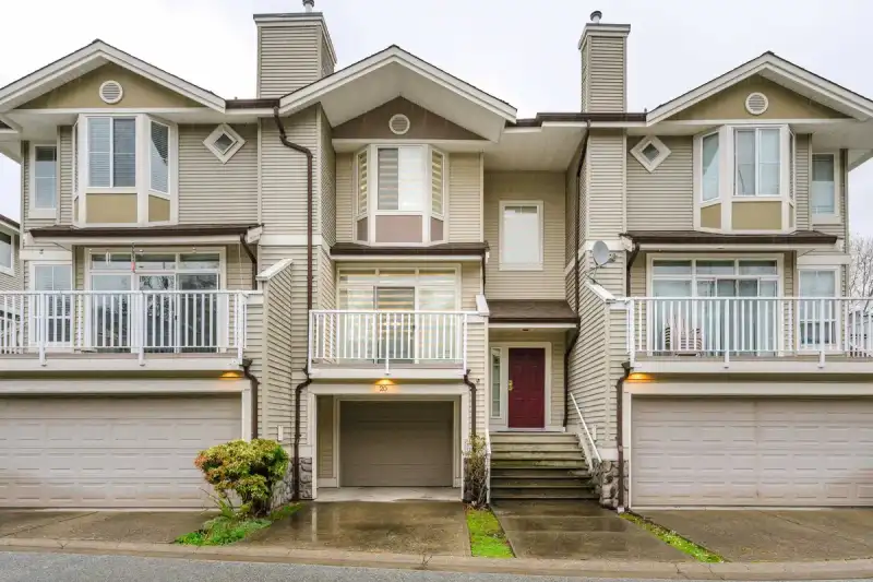 20 6950 120 STREET - photo 1 of 40