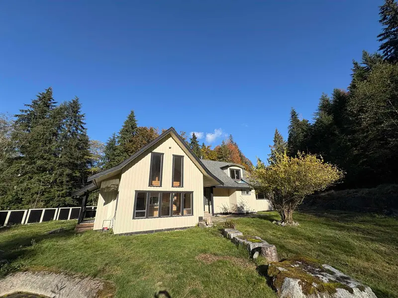 650A DULCIE ROAD - photo 2 of 25