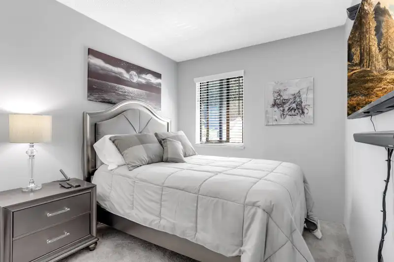 160 13750 67 AVENUE - photo 4 of 21