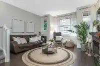 88 7088 191 STREET - thumbnail 1