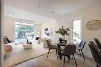 1 6328 KING GEORGE BOULEVARD - thumbnail 3