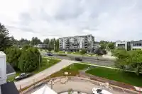 1 6328 KING GEORGE BOULEVARD - thumbnail 7